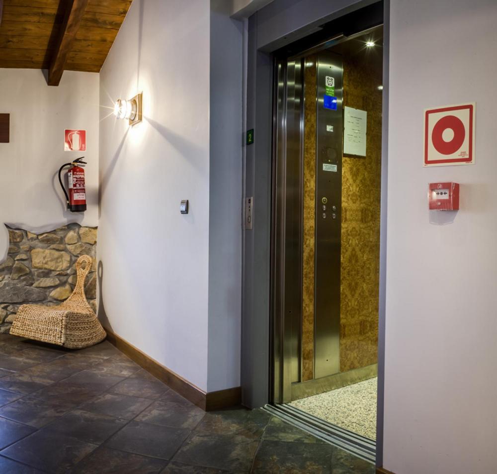 Hotel Errekalde Lezo Luaran gambar
